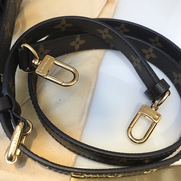 Authentic Louis Vuitton Metis - Picture 7 of 8